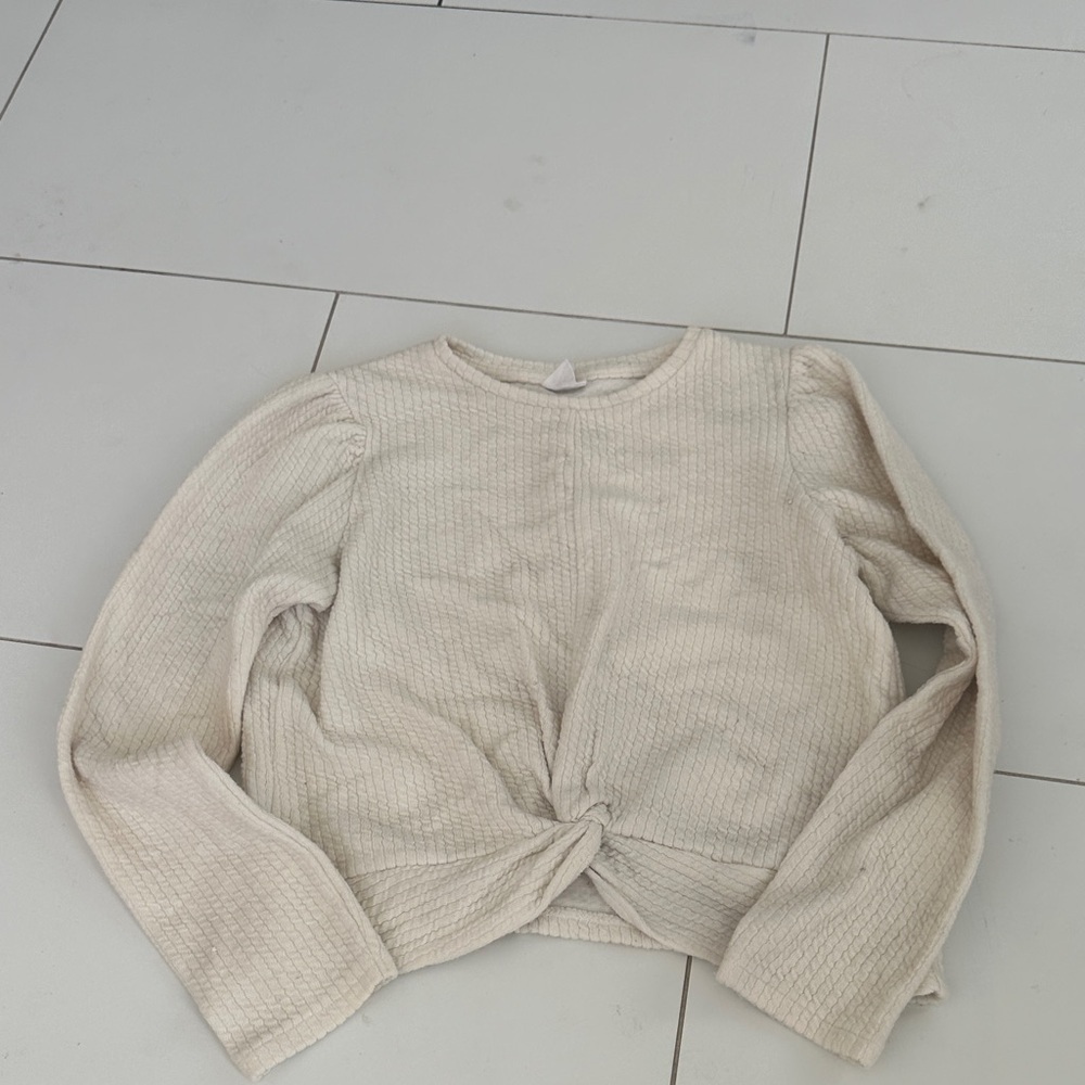 Zara girls creamTextured knot Top 10